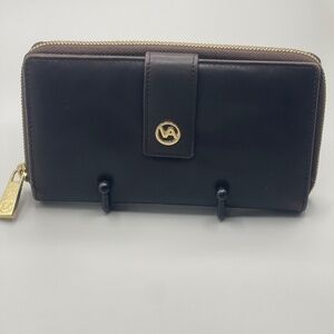 Valentina Italian Leather Bifold Clutch Continental Wallet Dark Brown Color
